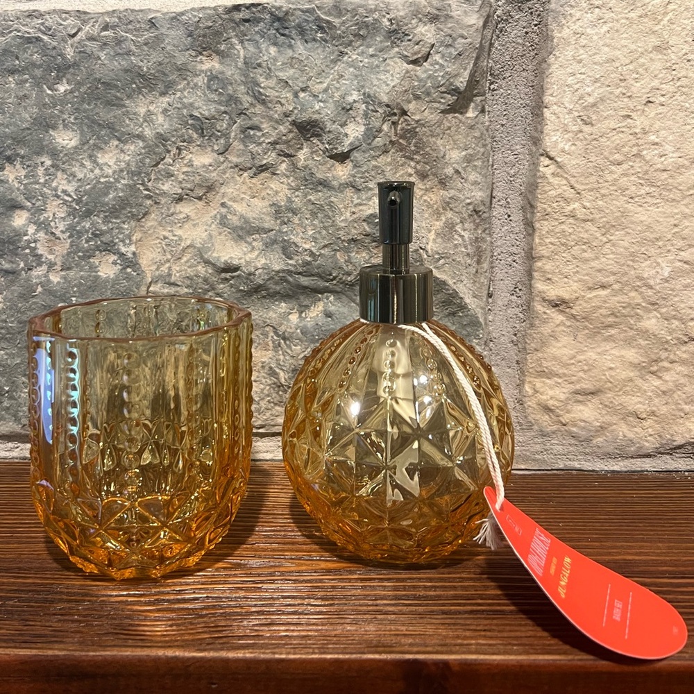 Opalhouse 2 Piece Round Soap Pump & Tumbler Set Yellow Designed by Jungalow NWT